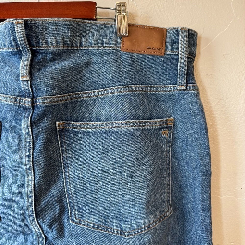 Madewell Comfort Stretch High Rise Perfect Vintage Jean in Maplewood Wash - Picture 9 of 13